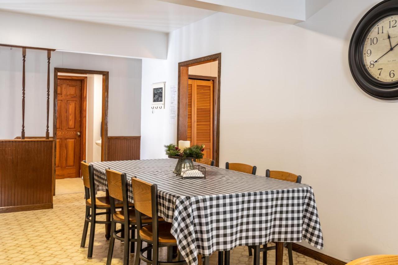 Weaver Ridge Manor Villa Millersburg Esterno foto